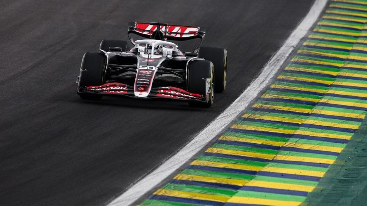 KitKat va deveni produsul oficial al Formula 1.