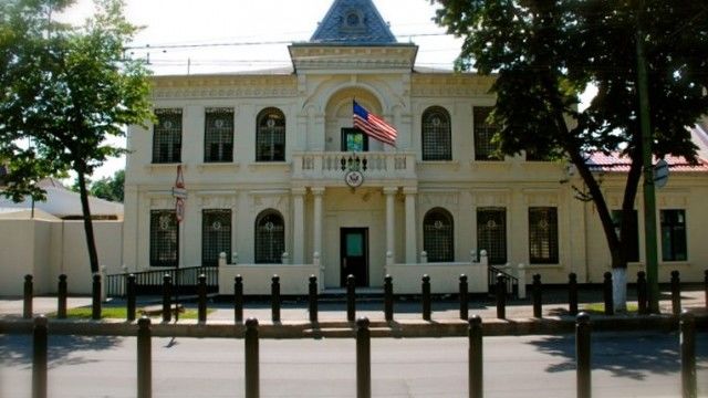 Anunțul ambasadei SUA cu referire la programele Work and Travel și loteria vizelor