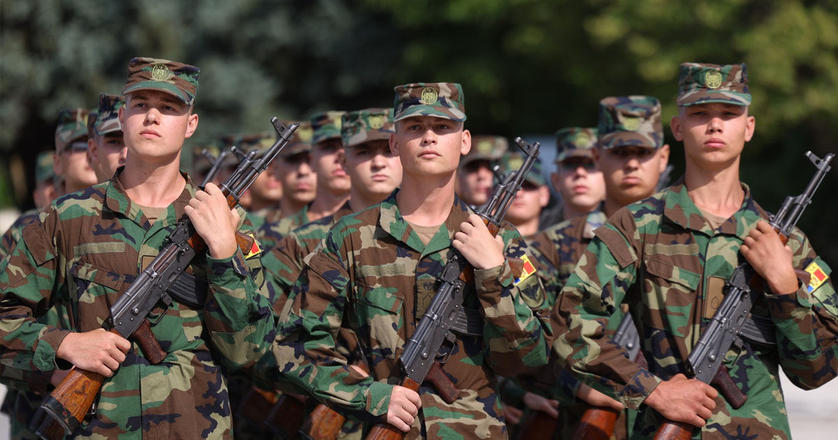 Около 1200 новобранцев призовут на срочную службу в Нацармию до января 2026 года.