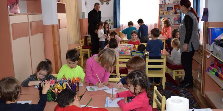 Povestea unei mame a cărui copil frecventează o grădiniță unde nu se strâng bani. 