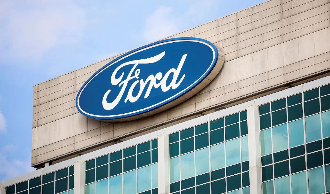 Ford отзывает более 400 тысяч автомобилей из-за неисправности ремней безопасности.
