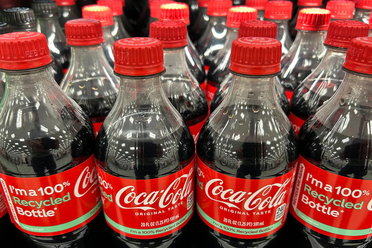 Trump anunță schimbarea rețetei Coca-Cola pentru piața americană.