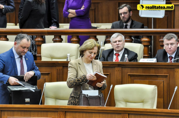 Zinaida Greceanîi a zburat spre capitala Federației Ruse.