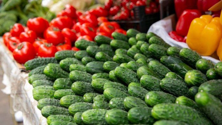 Аграрии говорят, что продавать товар приходится за бесценок и расходы не окупаются. 