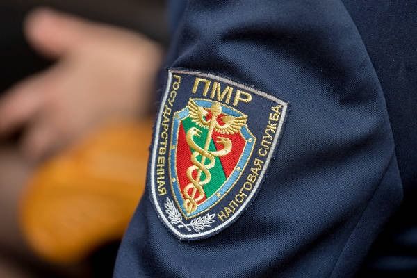 Средняя зарплата налогового инспектора в Приднестровье выросла на 35%.