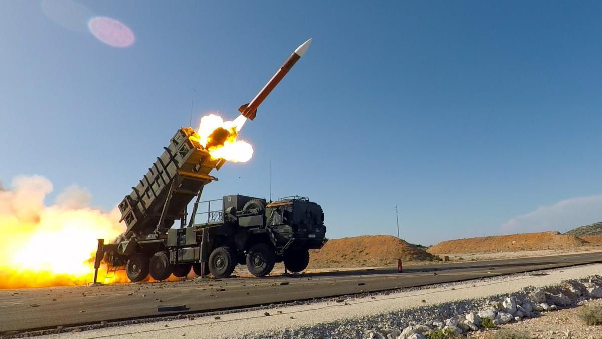 Германия передаст Украине ракеты для Patriot из собственных запасов.
