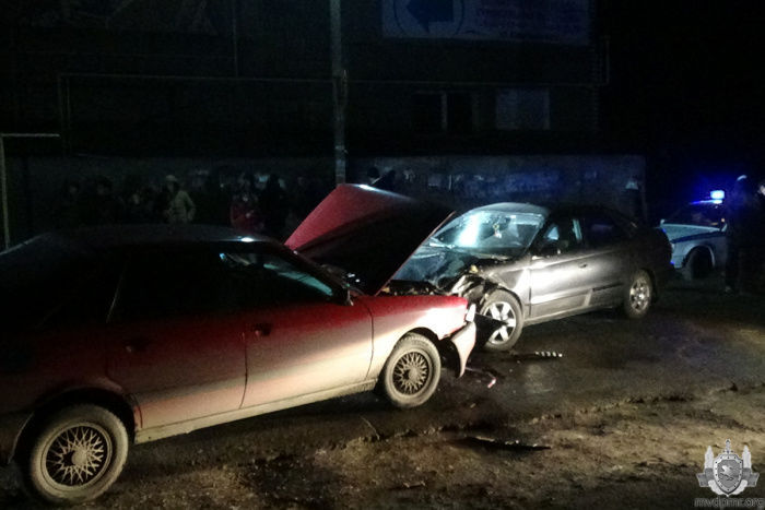 ДТП в Кицканах: два разбитых авто, трое раненых.