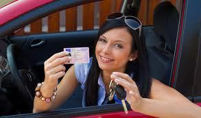 Reţinerea a avut loc după primirea banilor extorcaţi. Bărbatul a fost deja recunoscut în calitate de bănuit şi este reţinut pentru 72 ore.