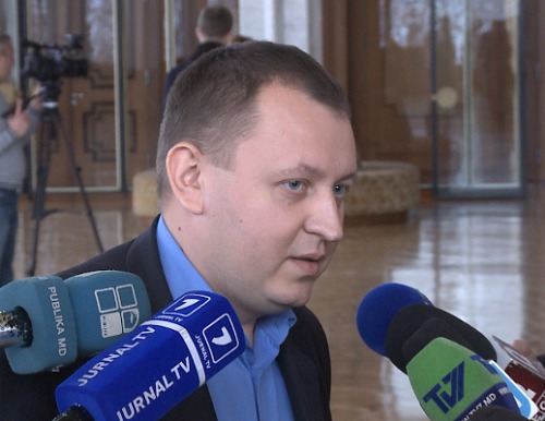 Петренко сравнил события, происходящие в разных странах Европы, с апрельскими беспорядками 2009 года в РМ.