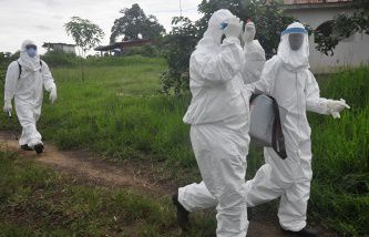 В Либерии число жертв вируса составляет 4 тыс. 806 человек.
