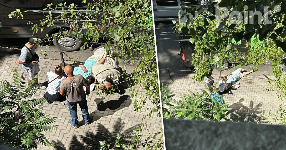 Accident în Capitală: O femeie de 78 de ani care traversa strada neregulamentar, lovită în plin de un microbuz.