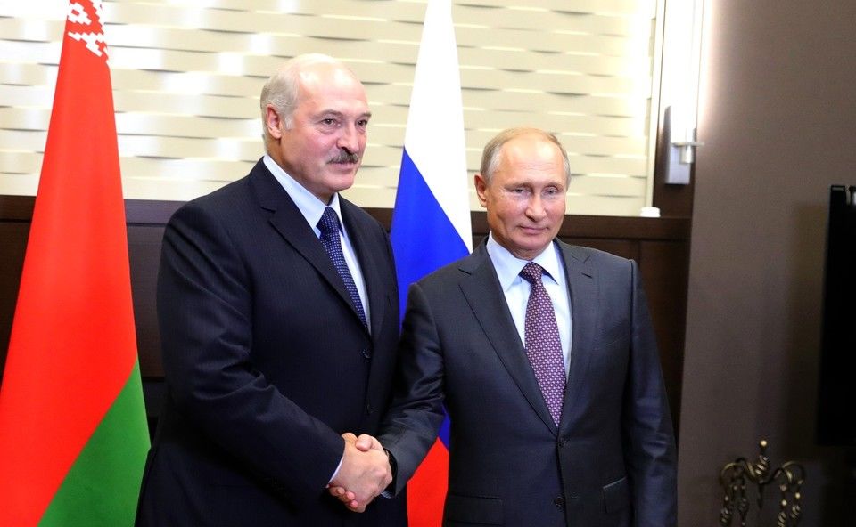 Лукашенко назвал Россию основным партнером Белоруссии.