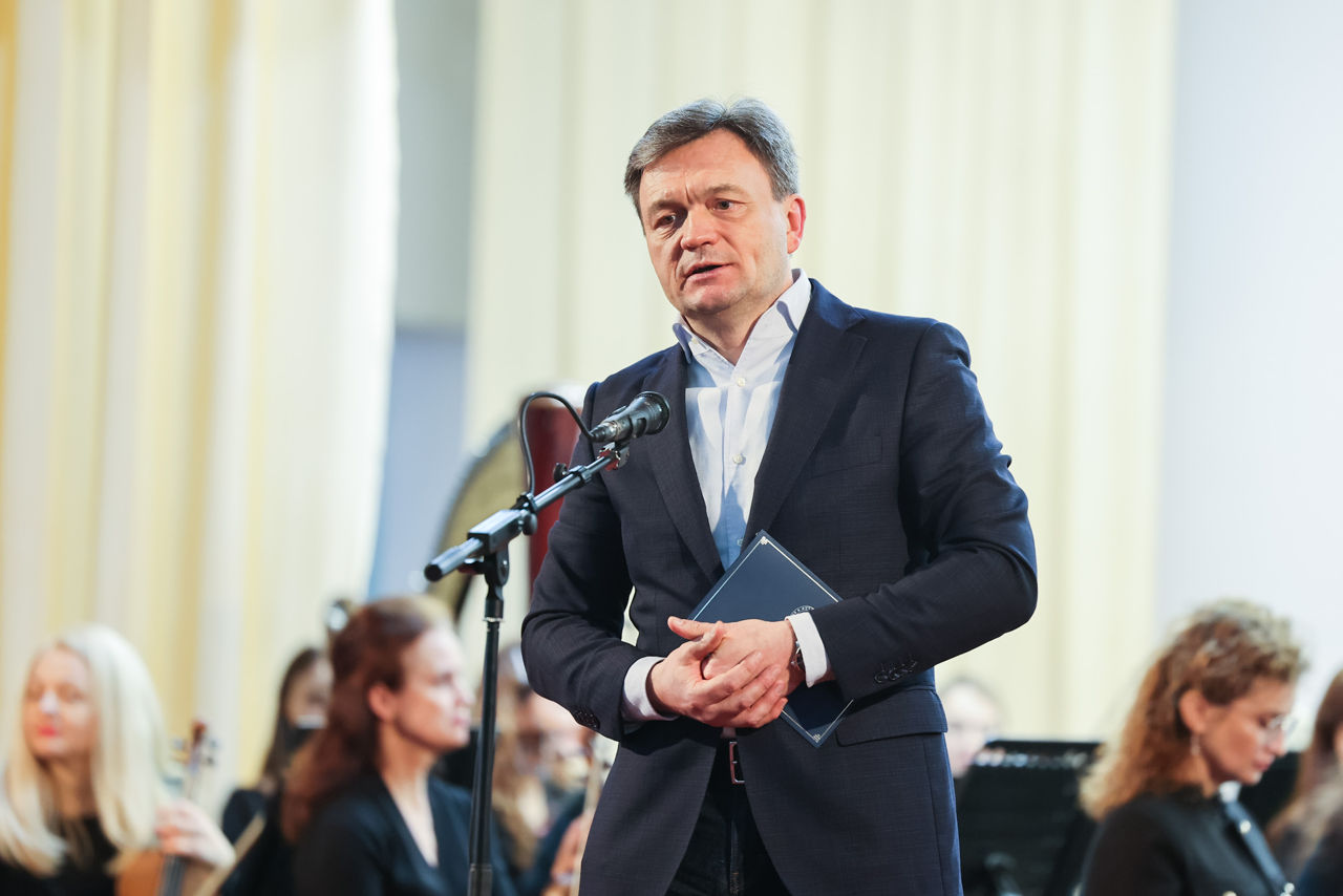Премьер-министр Дорин Речан.