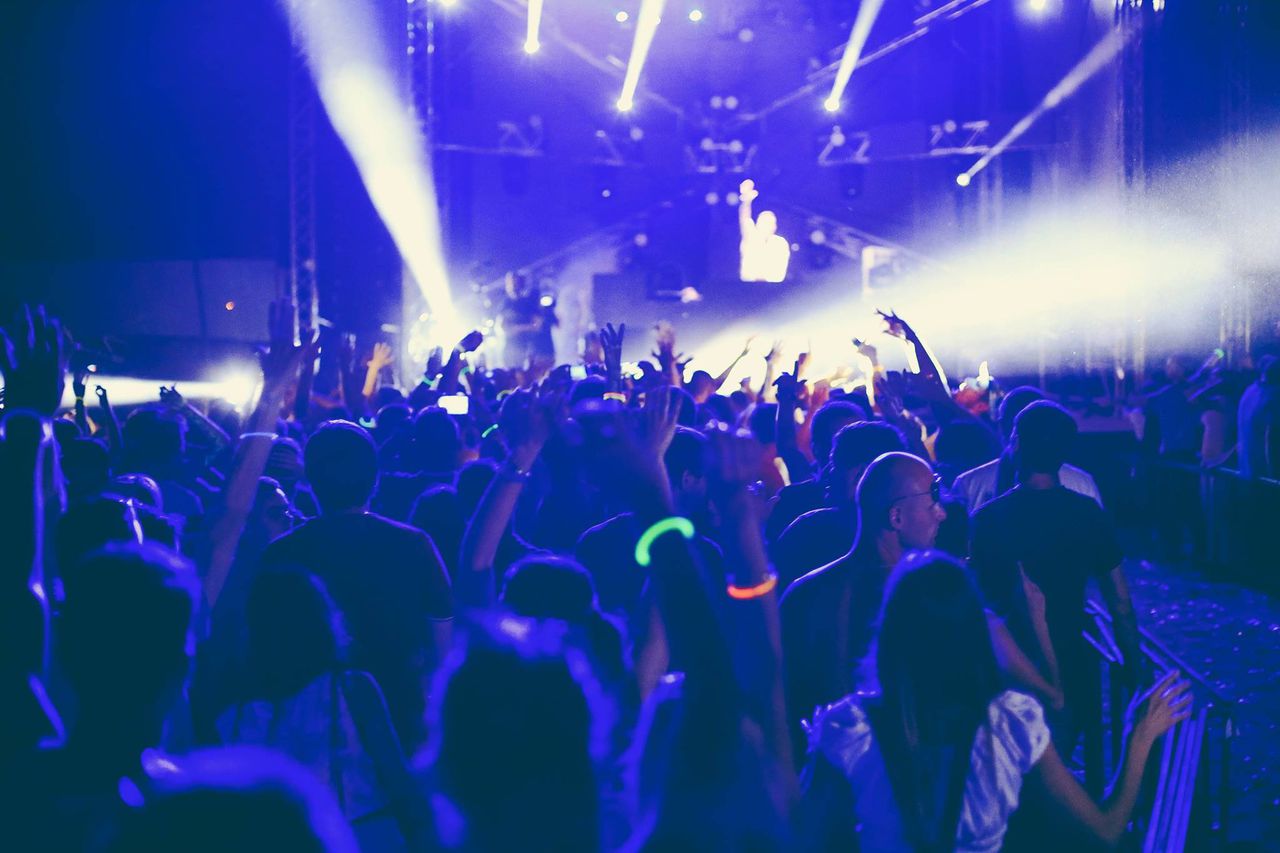 Festivalul, desfăşurat în premieră, a început la ora 18.00 şi a durat până la trei dimineaţa.