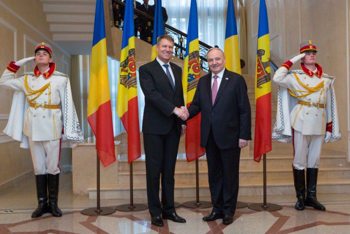 Nicolae Timofti i-a adresat un mesaj de felicitare lui Klaus Iohannis.