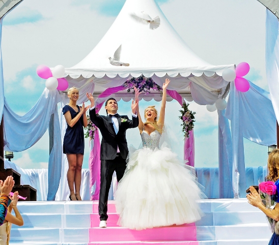 Revista MARRY.MD te va ajuta să alegi rochia de mireasă care se potrivește atât stilului tău, siluetei dar și bugetului de nuntă.