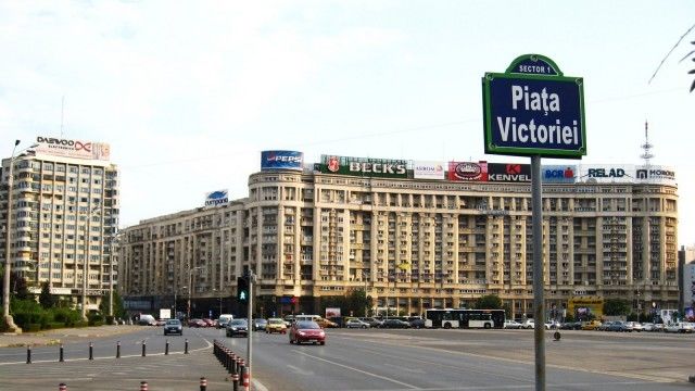 Primarul de București: Piaţa Victoriei să poarte numele Regelui Mihai