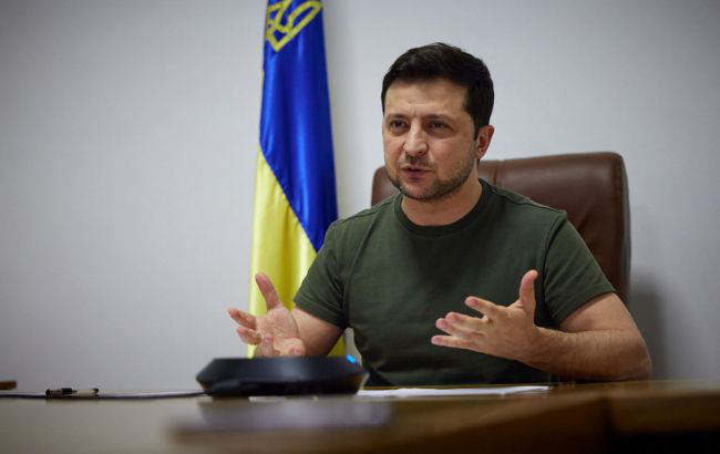 Зеленский назвал три основания для выезда депутата из Украины: В ином случае - дезертир.