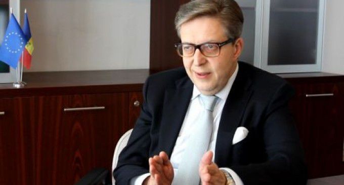 Ambasadorul UE la Chișinău spune că R. Moldova nu trebuie să „meargă spre vest”. Foto: mesaj.md