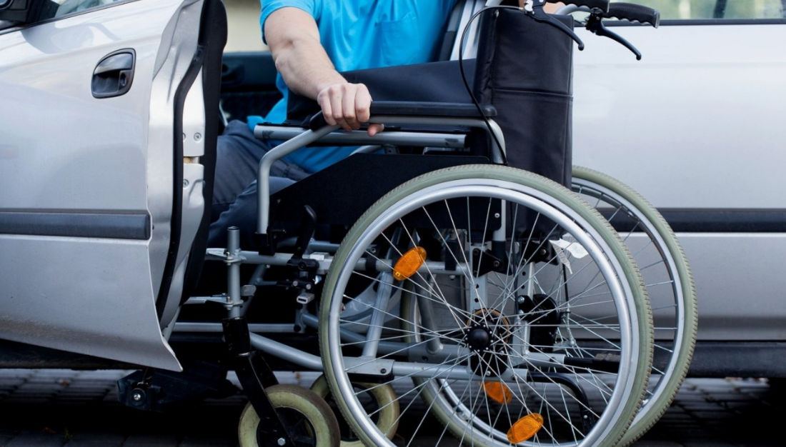 Facilități pentru persoanele cu dizabilități care vor să importe o mașină.