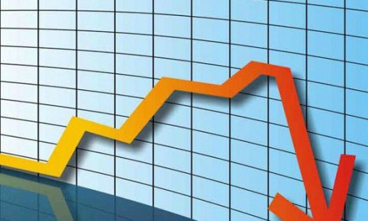 Moldovenii vor deveni în timpul apropiat cu 30 la sută mai săraci din cauza celor ce s-au întâmplat la Banca de Economii.