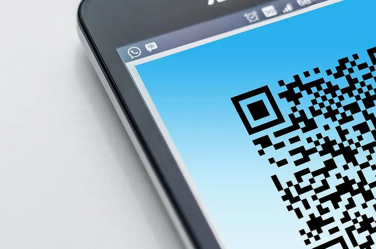 В России QR-код можно будет получить по итогам вакцинации только российским препаратом.