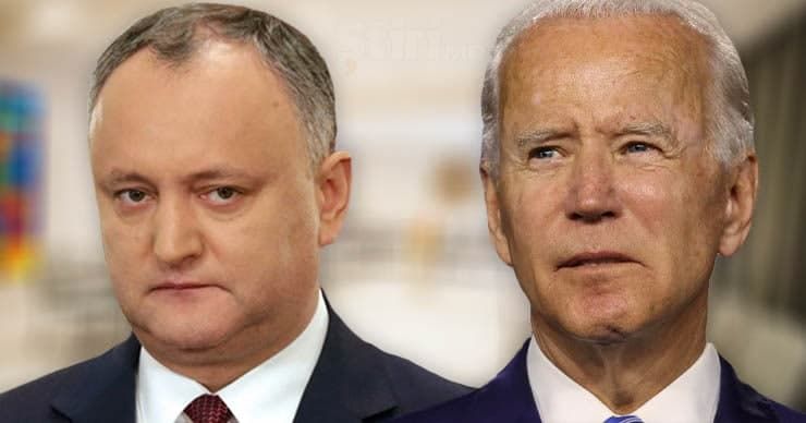 Додон поздравил Байдена с победой на выборах президента США.