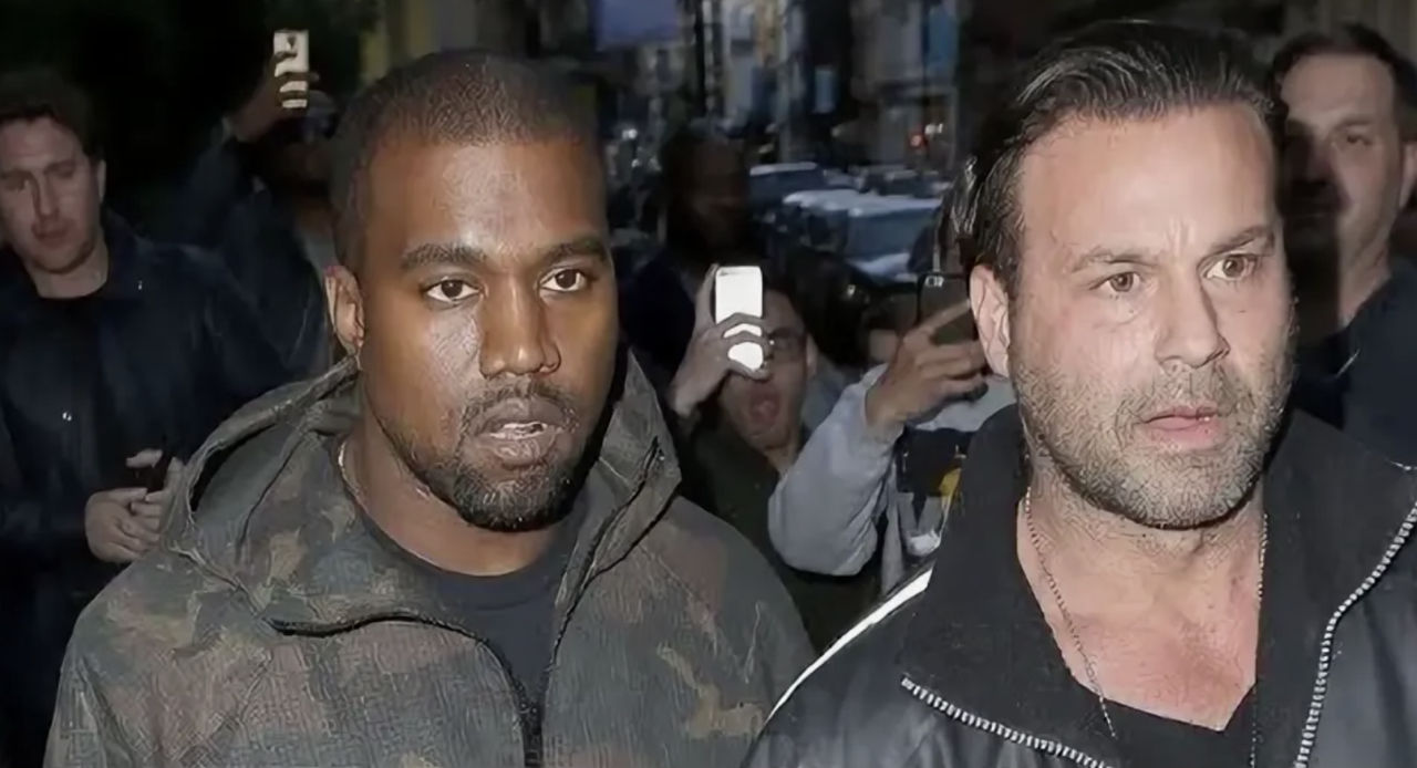 Fostul bodyguard al lui Kanye West a intentat un proces de aproape un milion de dolari.