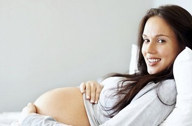 Добиться этого можно с помощью специального косметического и медицинского ухода, которые смогут выгодно подчеркнуть ваше положение.