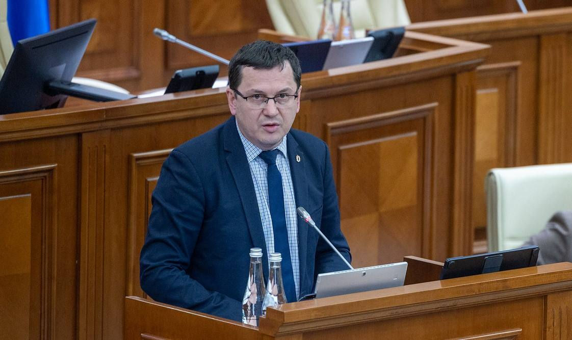 Spatari: Nu mai putem avea sute de primării cu mai puțin de 1.000 de locuitori.