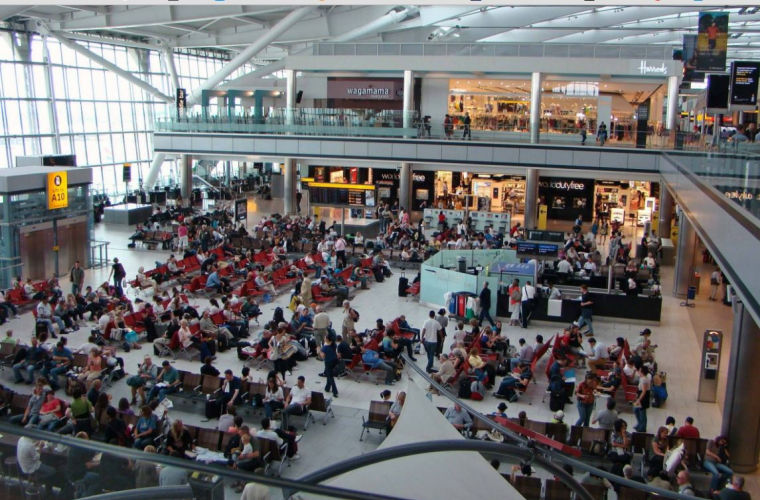 Mai multe aeroporturi din întreaga lume înregistrează probleme cu sistemul computerizat de check-in.