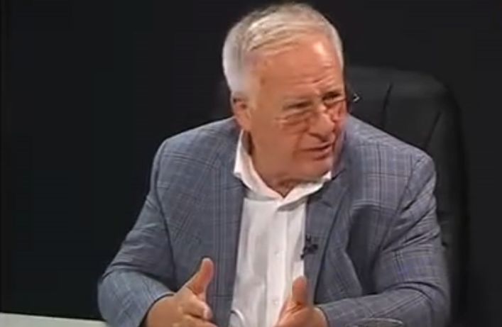 Почётный председатель ДПМ Думитру Дьяков.