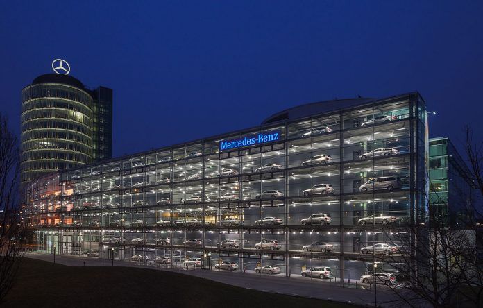 Mercedes devansează Toyota și devine cel mai valoros brand din lume