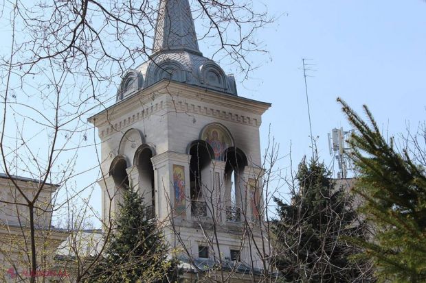Incendiul izbucnit în biserica Sfântul Dumitru din capitală în noaptea Învierii a cauzat pierderi materiale în valoare de peste trei milioane de lei, transmite naționalfm.md.