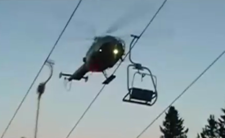 Acțiune de salvare a 150 de turişti blocaţi în telescaun