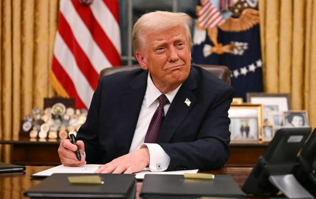 Трамп о российских войсках у границ Финляндии и Норвегии: "Меня это не волнует".
