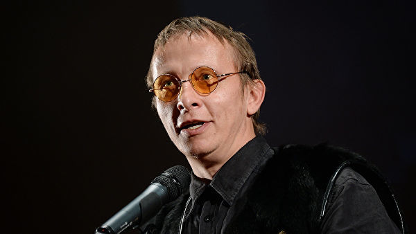 Актер Иван Охлобыстин прокомментировал обвинения Шария в "проплаченности" роликов в "поддержку" Зеленского.
