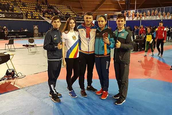 Aaron Cook și Ciuchitu au urcat pe podium la Openul Olandei
