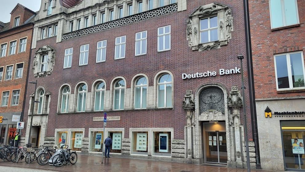  Грабители вынесли 10 миллионов евро из банка в немецком Любеке.