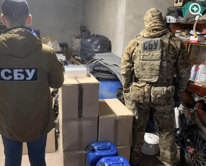 СБУ заблокировала канал контрабанды анаболических стероидов из Молдовы в Россию.