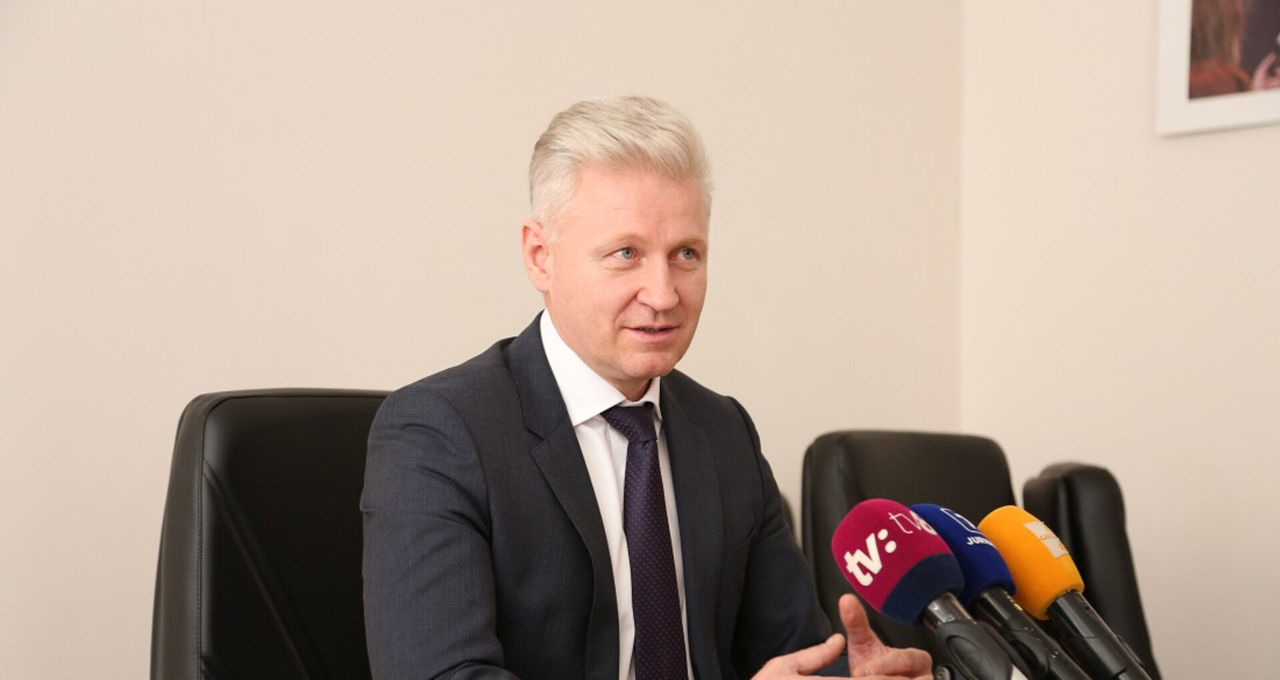 Судья, ушедший из ВСП, получил 400 000 леев зарплаты и 425 000 леев в виде пособия.