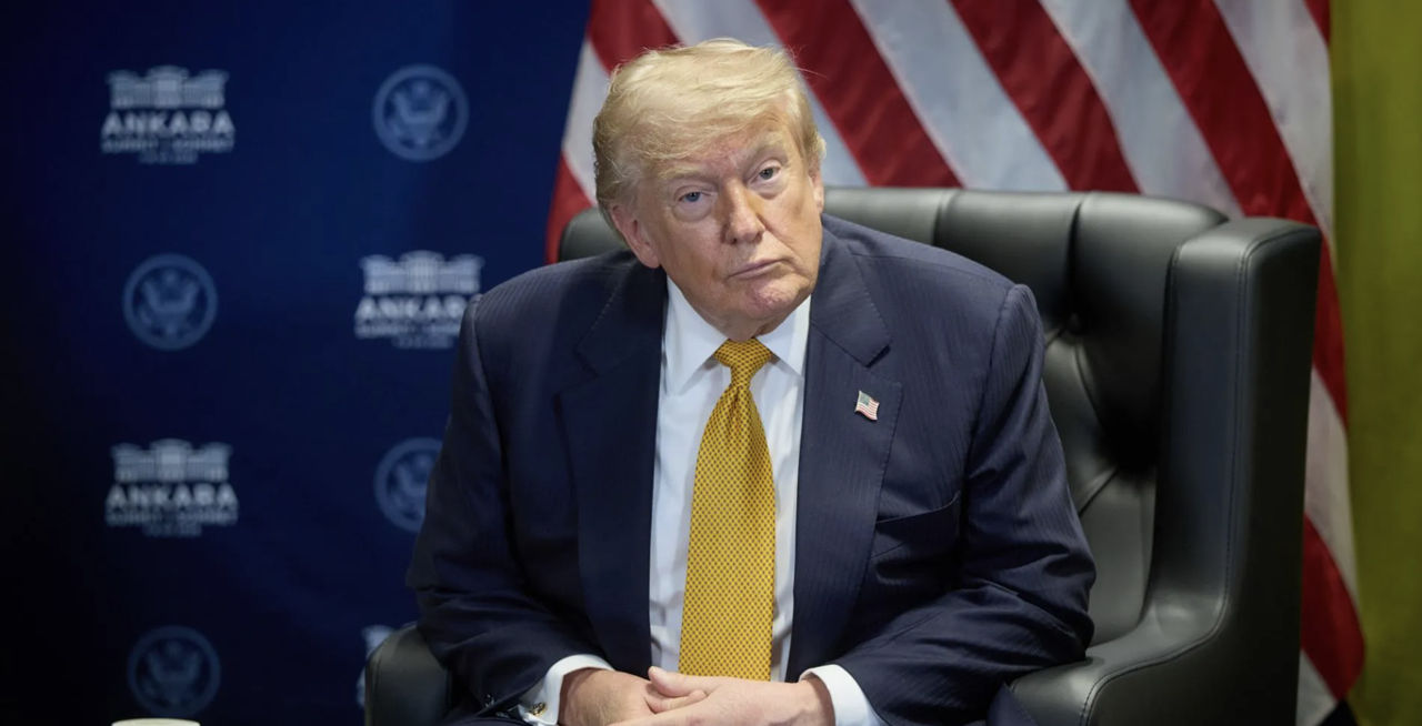 Трамп приказал бомбить Иран с «невиданной силой» в случае покушения на него.