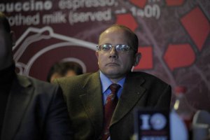 Вместе с тем, Умланд отметил, что официального подтверждения информации ему получить не удалось.