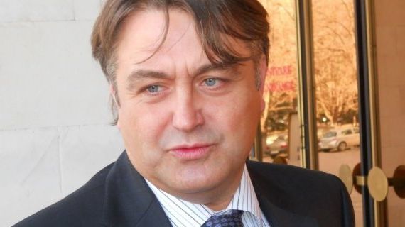 Валерий Гума был депутатом парламента с 1998 года по 2014 год.