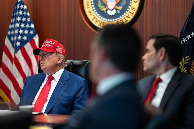 Trump a discutat cu echipa sa de securitate națională despre măsurile ulterioare privind Iranul.