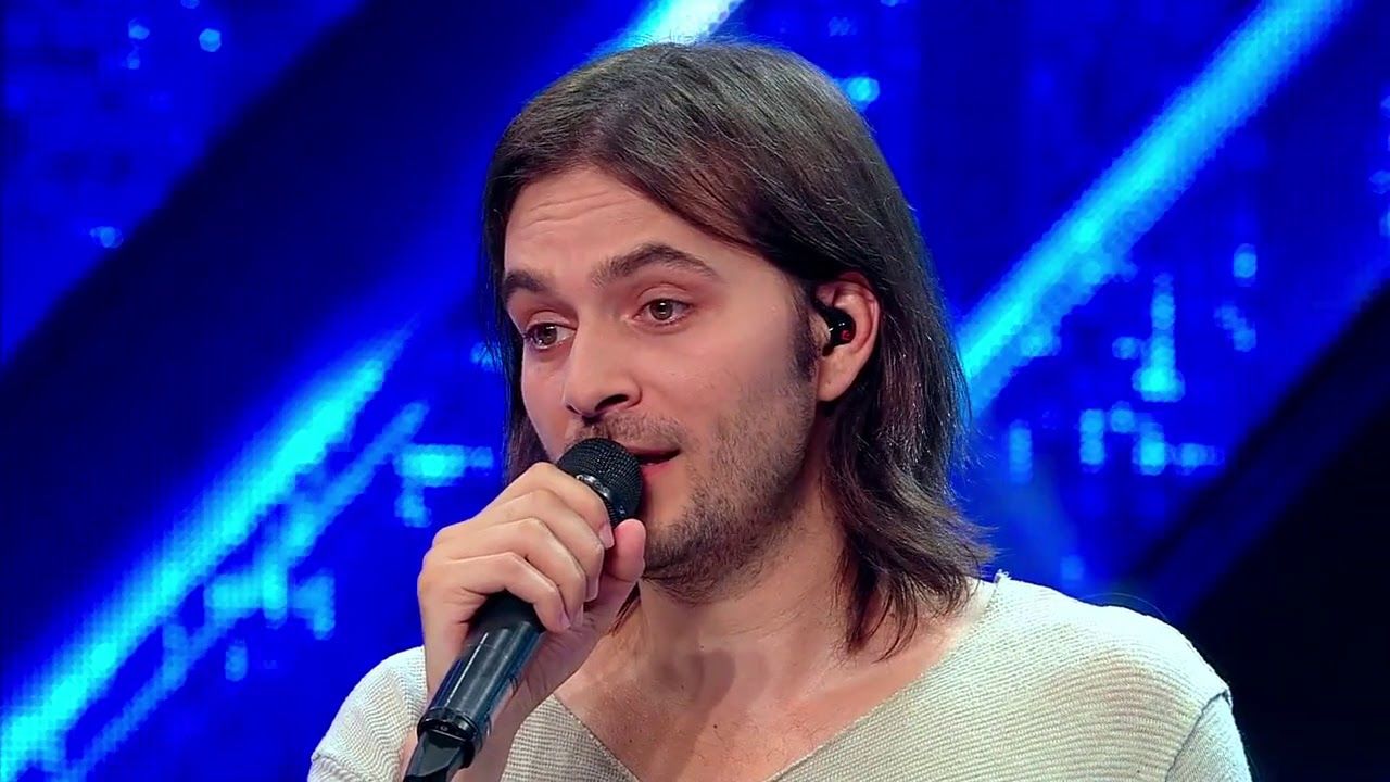  Певец из Румынии возмущен, что его втянули в политскандал в Молдове.