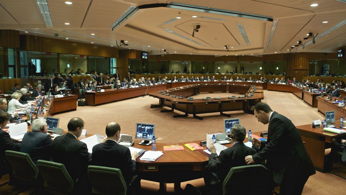 Moldova a prelungit cu un an sancțiunile împotriva a 16 foști oficiali ucraineni. Foto: Council of the EU