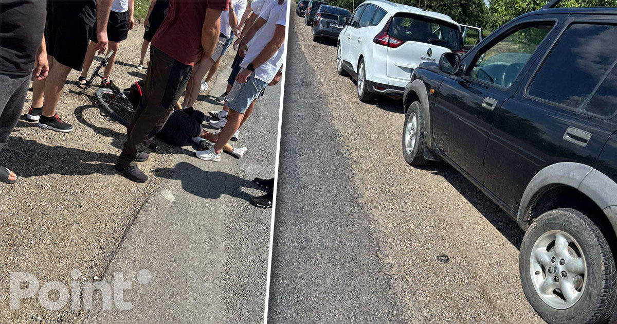 Un adolescent pe bicicletă, lovit cu mașina de un șofer în apropiere de Corlăteni.