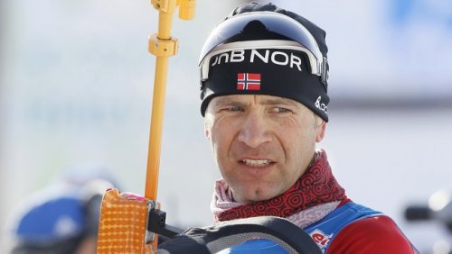 Уле Айнар Бьорндален решил продолжить участие в соревнованиях до чемпионата мира в Осло в 2016 году.