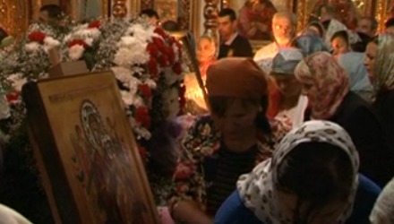 Sărbătoare mare pentru toţi creştinii ortodocşi de rit vechi, care o cinstesc astăzi pe Sfânta Maria cea Mică.